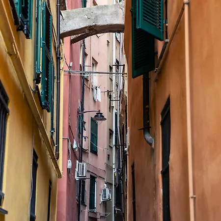 Casa Del Borgo * Genoa